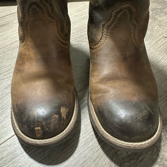 Ariat Women's Brown Heeled Boots - Picture 2 of 5